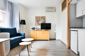Гостиница Apartamentos Laforja  Барселона